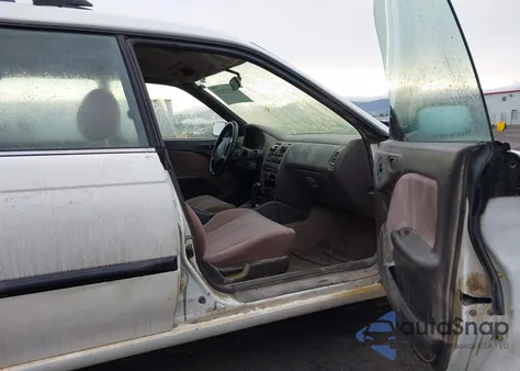 1995 Subaru Legacy L/Outback z USA, uszkodzony, nr VIN 4S3BK6351S7345979